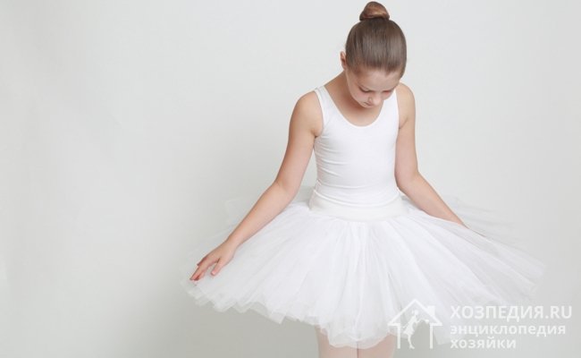 Чтобы накрахмалить подъюбник детского платья или балетную пачку, понадобится самый концентрированный раствор крахмала