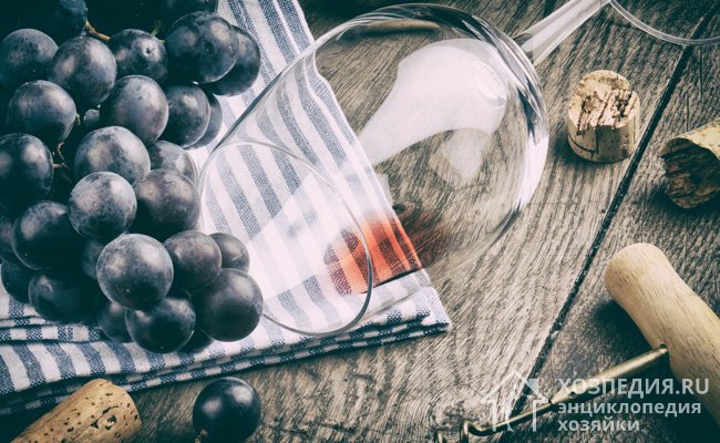 Как отстирать красное вино: доступные способы
