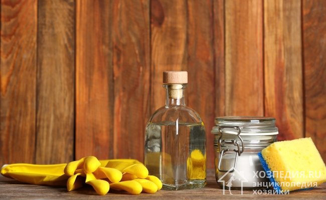 Очистить раковину из искусственного материала можно при помощи народных средств – соды, уксуса, лимонной кислоты или лимона