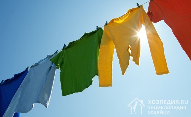 Как быстро высушить одежду после стирки: несколько практичных советов