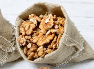 Как хранить очищенные грецкие орехи в домашних условиях