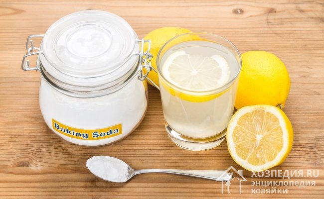 Справиться с пылью, ржавчиной, чернотой или окисью на бронзе поможет сода в комбинации с лимонным соком