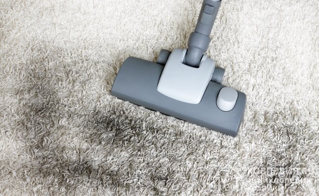 Сухой способ чистки ковров отличается простотой, эффективностью, отсутствием влажности