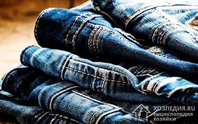 Классический джинсовый цвет индиго имеет множество оттенков и не утрачивает своей популярности на протяжении многих лет