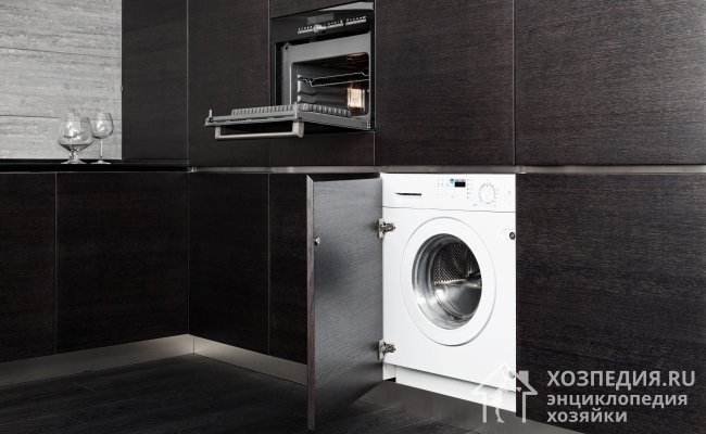 Встроенная стиральная машина может стать отличным дополнением интерьера современной квартиры